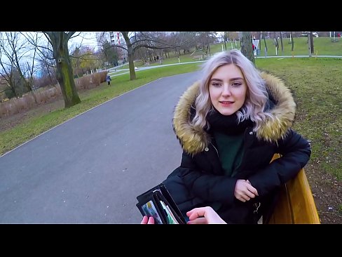 ❤️ Swallows cum panas muhrim pikeun duit - blowjob di taman ku Eva Elfie video bangsat di urang% su.hentai-menu.ru% ❤